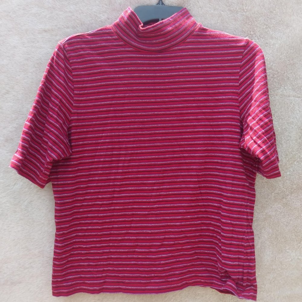 Turtle-neck striped t-shirt